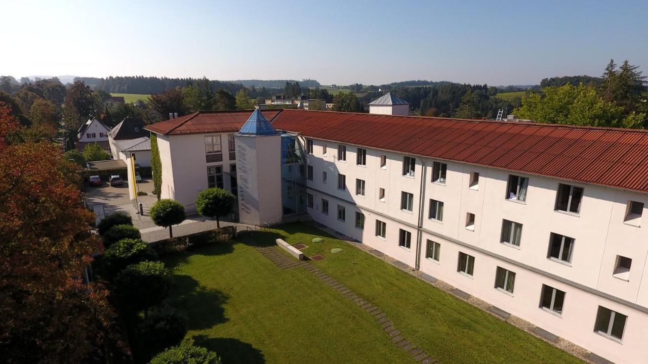 Spectrum Kirche Exerzitien-Und Bildungshaus Auf Mariahilf Passau Bagian luar foto