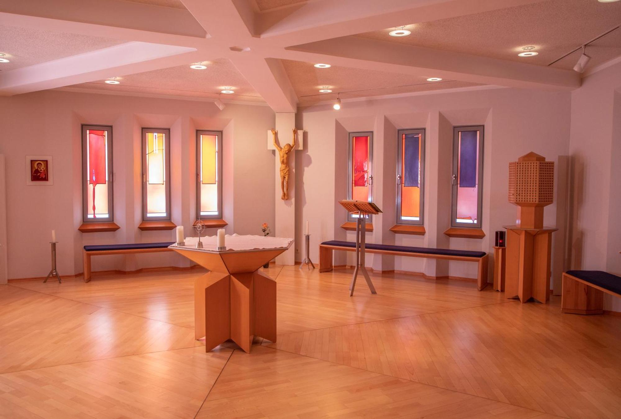 Spectrum Kirche Exerzitien-Und Bildungshaus Auf Mariahilf Passau Bagian luar foto